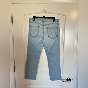 MOTHER Mid Rise Dazzler Cropped Fray Jeans Size 33 or 12